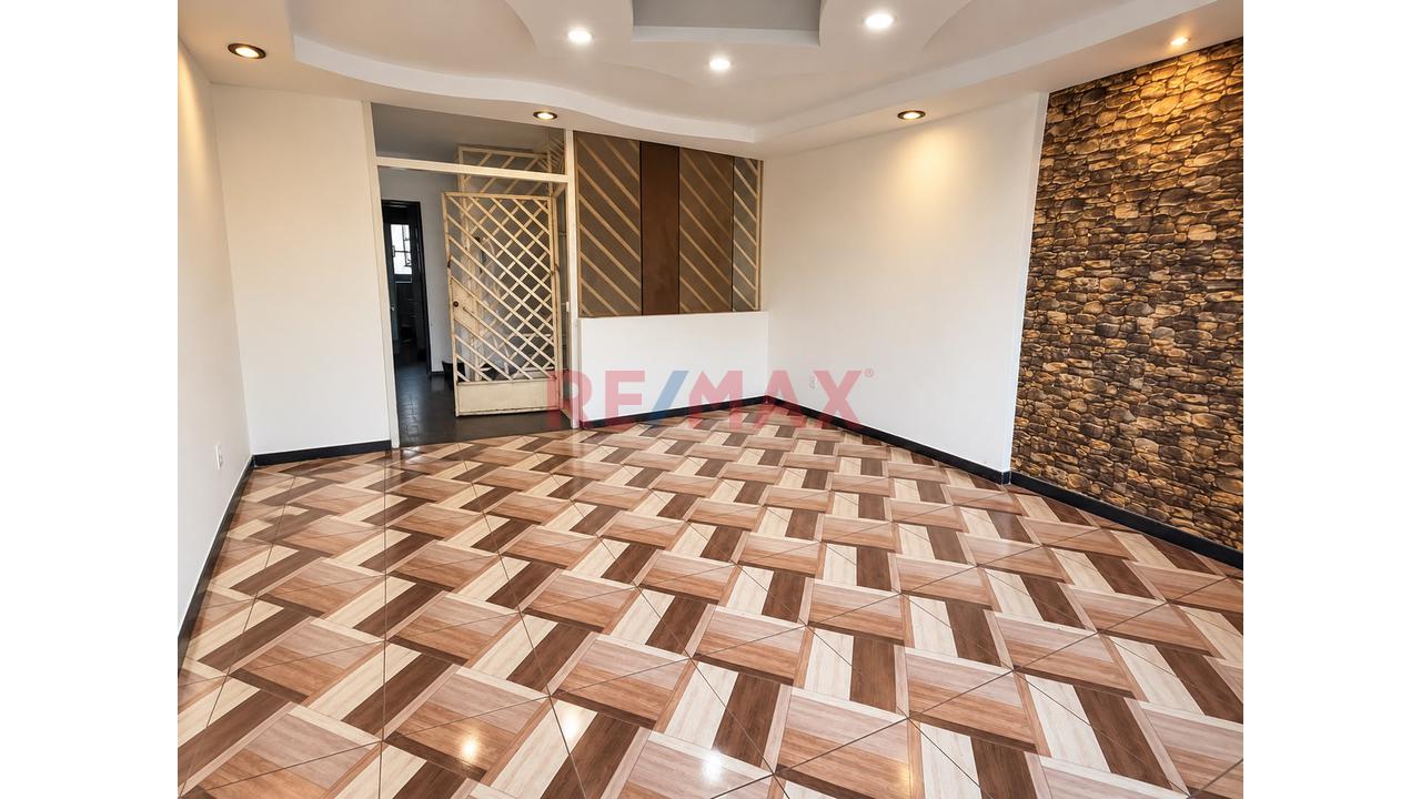 Alquiler De Local Comercial De 120 M² – 2.º Piso | Av. Carlos Izaguirre, Los Olivos - 7