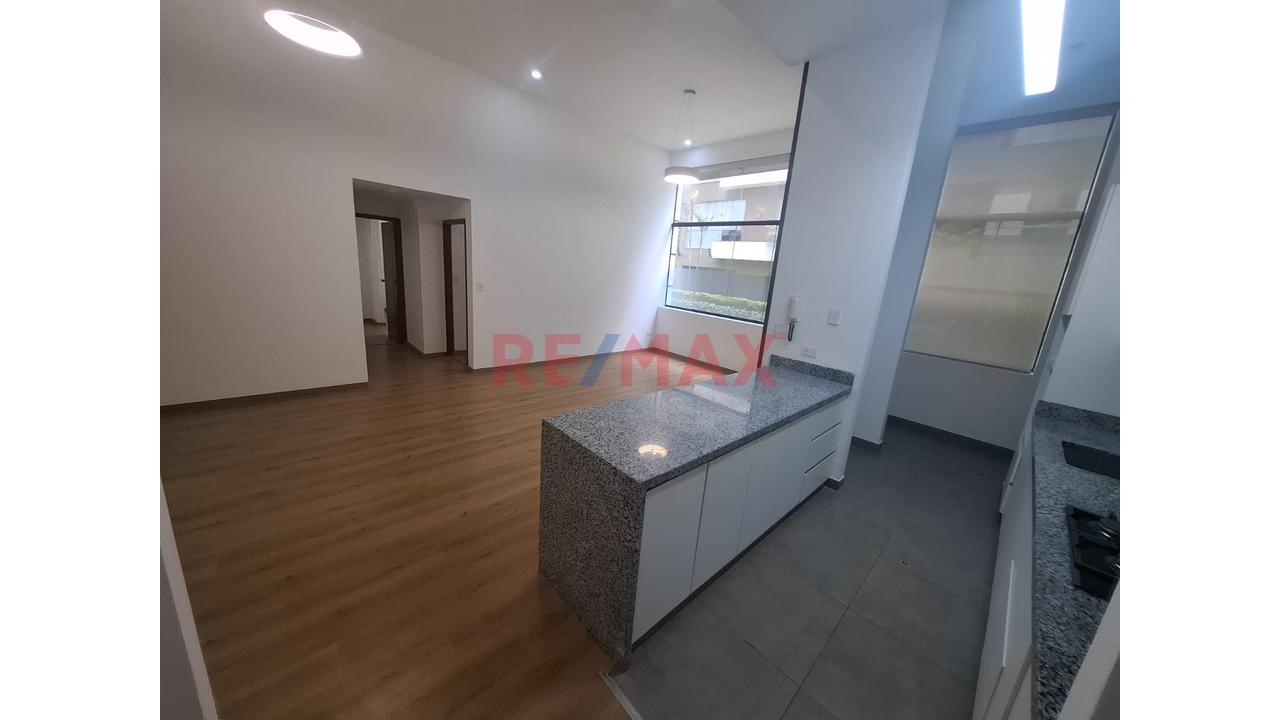 Venta Departamento De Estreno En Chacarilla En Primer Piso No Se Paga Alcabala — foto 9