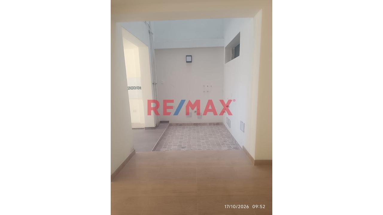 Departamento En 1Er Piso Con Cochera Y Patio – Campo Verde Cerro Colorado - 1