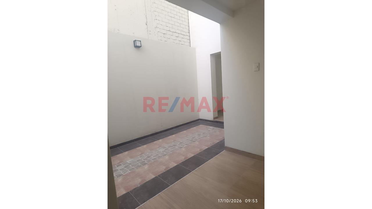 Departamento En 1Er Piso Con Cochera Y Patio – Campo Verde Cerro Colorado — foto 2