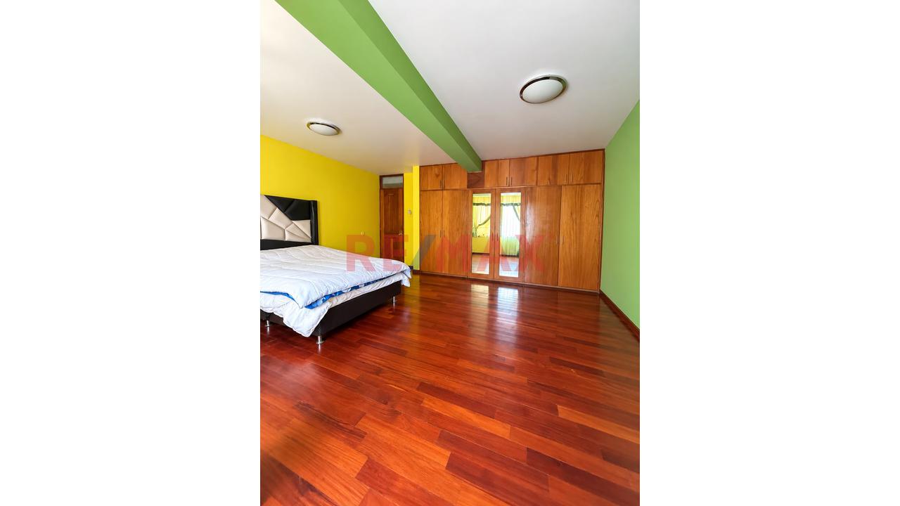 Oportunidad Inmobiliaria En Cusco | Casa De 3 Pisos — foto 13