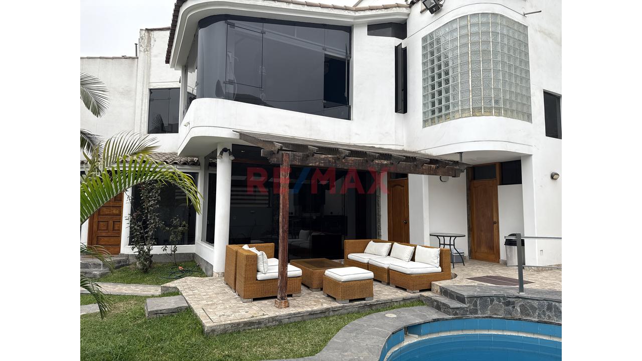 Venta De Casa Familiar Con Piscina Y Terraza – Rinconada Del Lago — foto 2