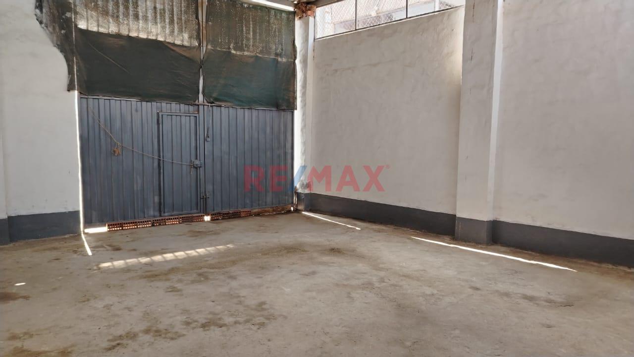 ¡Gran Oportunidad En Pachacámac! Casa Comercial/Residencial De 2 Pisos — foto 2