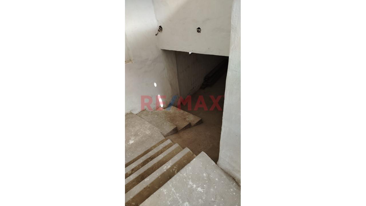 ¡Gran Oportunidad En Pachacámac! Casa Comercial/Residencial De 2 Pisos — foto 5