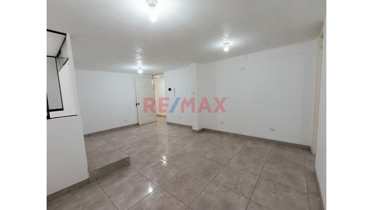 Alquiler De Departamento U Oficina – Los Cedros, Chorrillos S/. 1,500 — foto 7