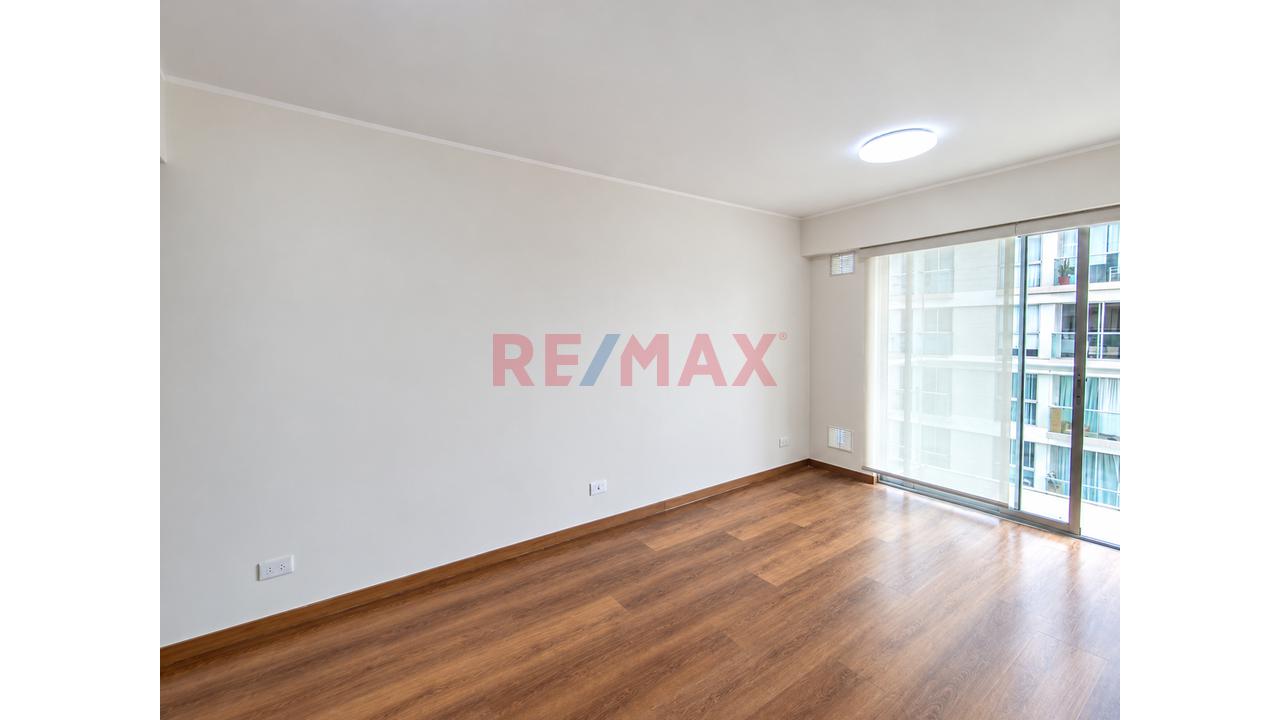 Departamento De Estreno Y Cochera | Edificio Eres – Surquillo — foto 5