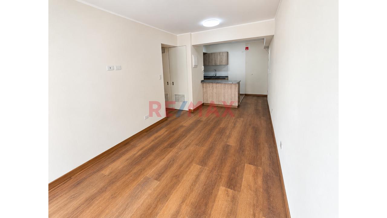 Departamento De Estreno Y Cochera | Edificio Eres – Surquillo — foto 2