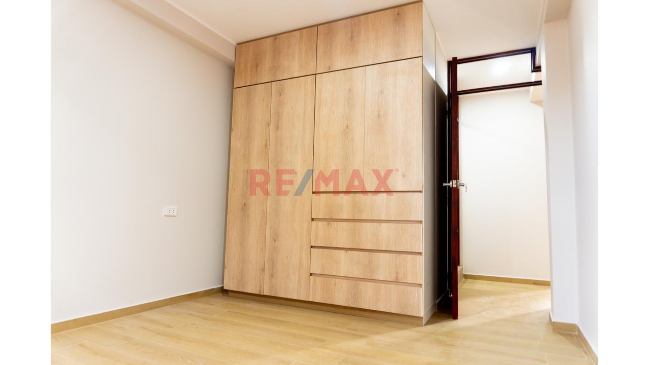 Venta De Departamento 4To Piso En Estreno En El Tambo — foto 6