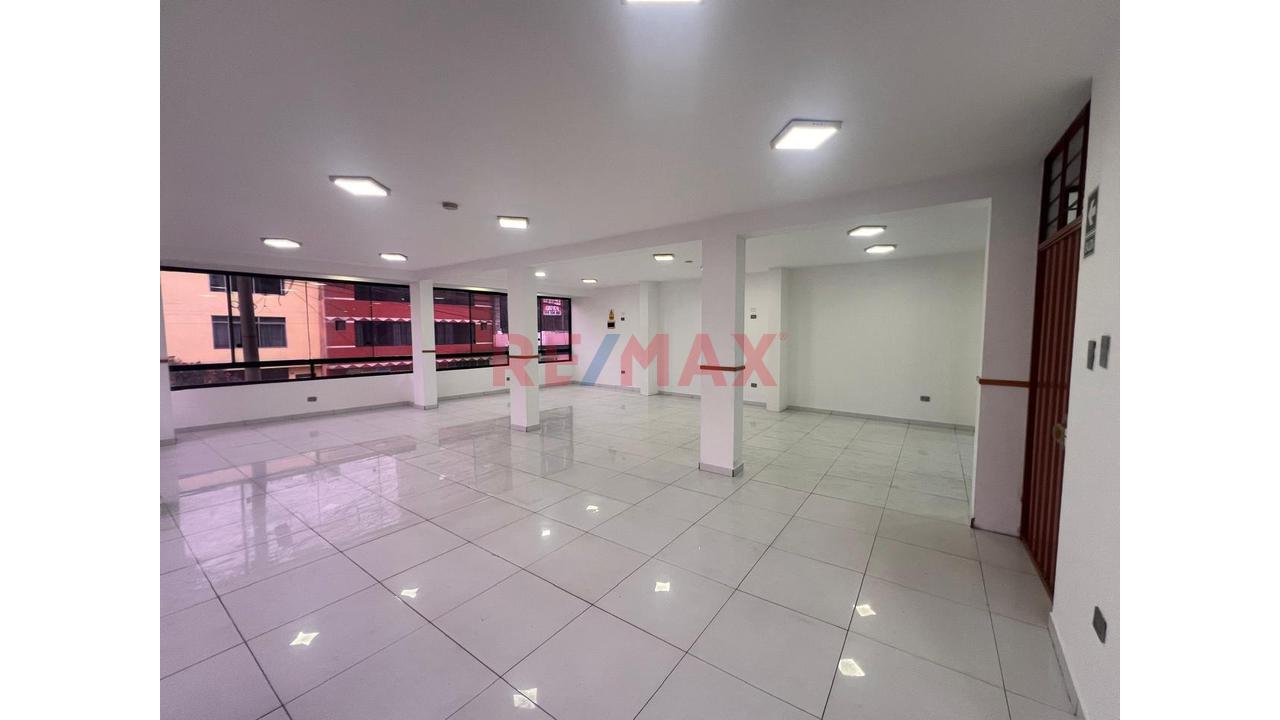 Alquilo Local Comercial Segundo Piso Urb. Palao San Martin De Porres - 3