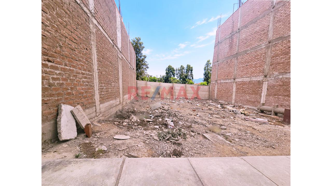 Venta De Terreno Urb Esmeralda 1Ra Etapa Carabayllo - 2