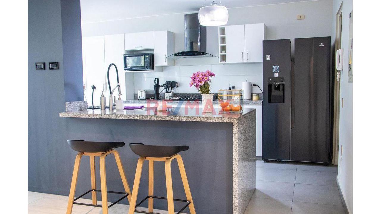 Exclusivo Dúplex De 172 M² Con Terraza Y Jardín En Valle Hermoso, Surco - 4