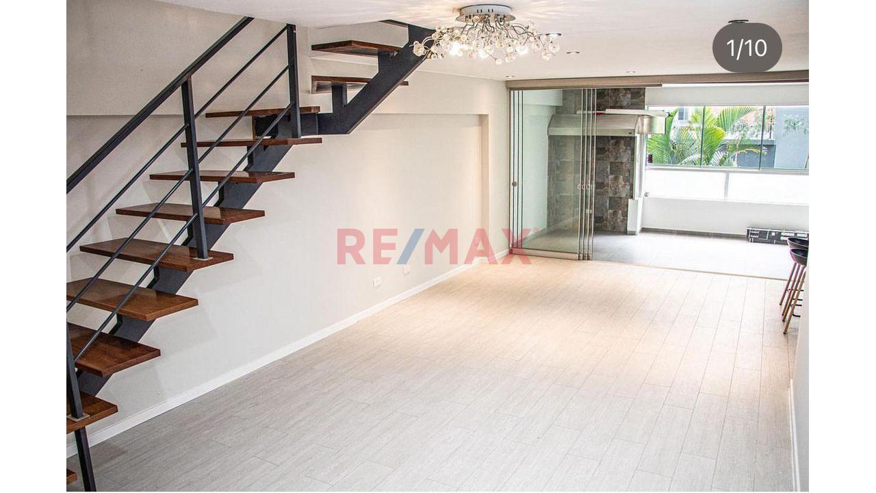 Exclusivo Dúplex De 172 M² Con Terraza Y Jardín En Valle Hermoso, Surco - 2