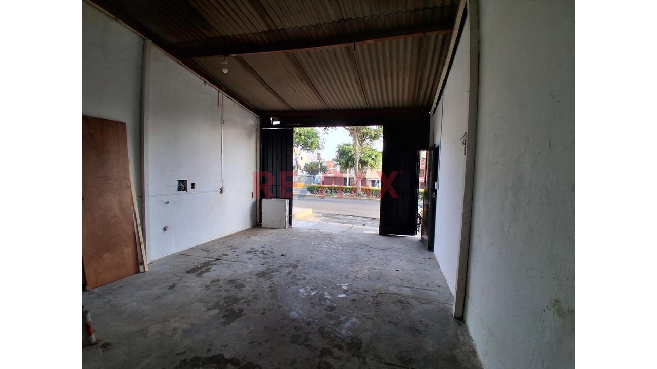 Local Comercial En Venta, En La Avenida Venezuela. Bellavista - 3