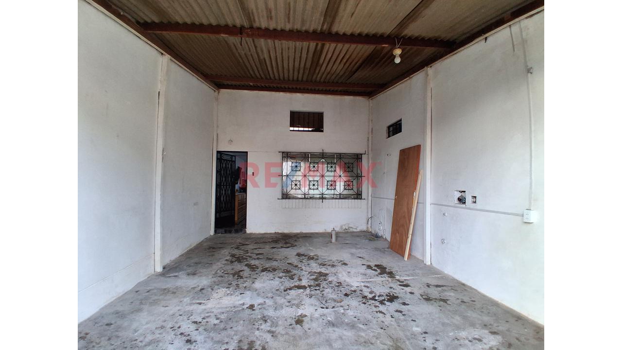 Local Comercial En Venta, En La Avenida Venezuela. Bellavista - 2