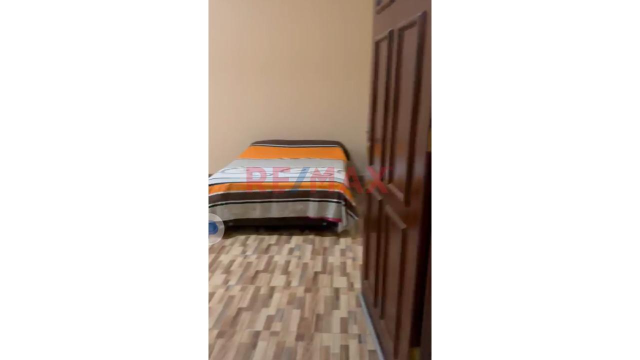 Venta De Hermosa Casa De 2 Pisos En Carabayllo De 236 M2 Para Vivienda O Inversion Para Negocios — foto 2