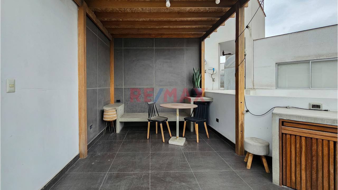 Dúplex En Venta Con Amplia Terraza En La Encalada – Surco — foto 7