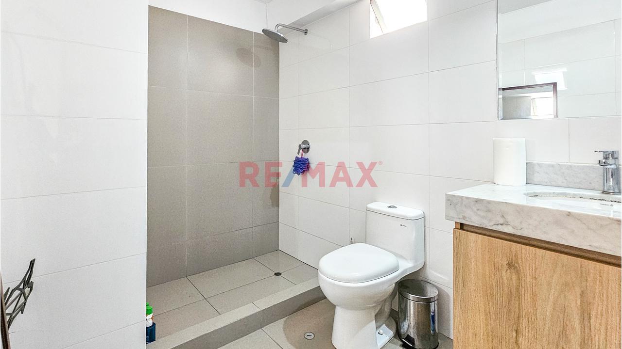 Dúplex En Venta Con Amplia Terraza En La Encalada – Surco — foto 15
