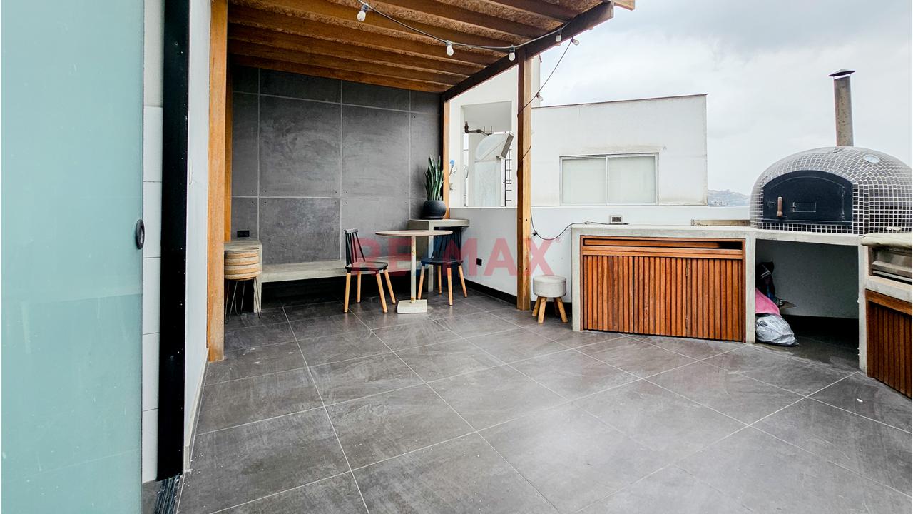 Dúplex En Venta Con Amplia Terraza En La Encalada – Surco — foto 12