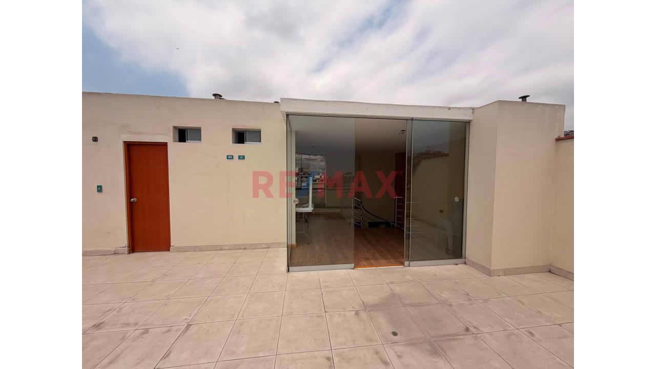 Departamento Duplex Frente A Parque En Surco - 2