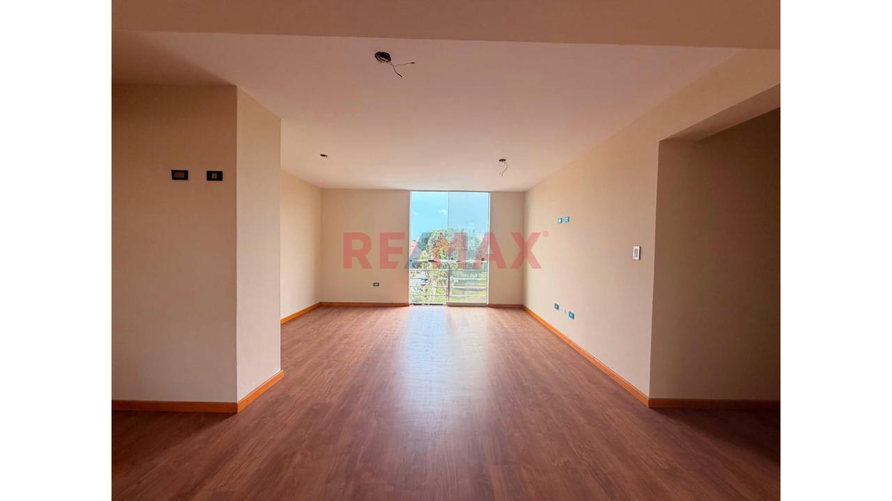 Departamento Duplex Frente A Parque En Surco - 6