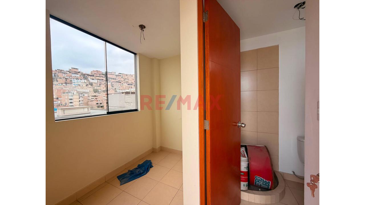 Departamento Duplex Frente A Parque En Surco - 19