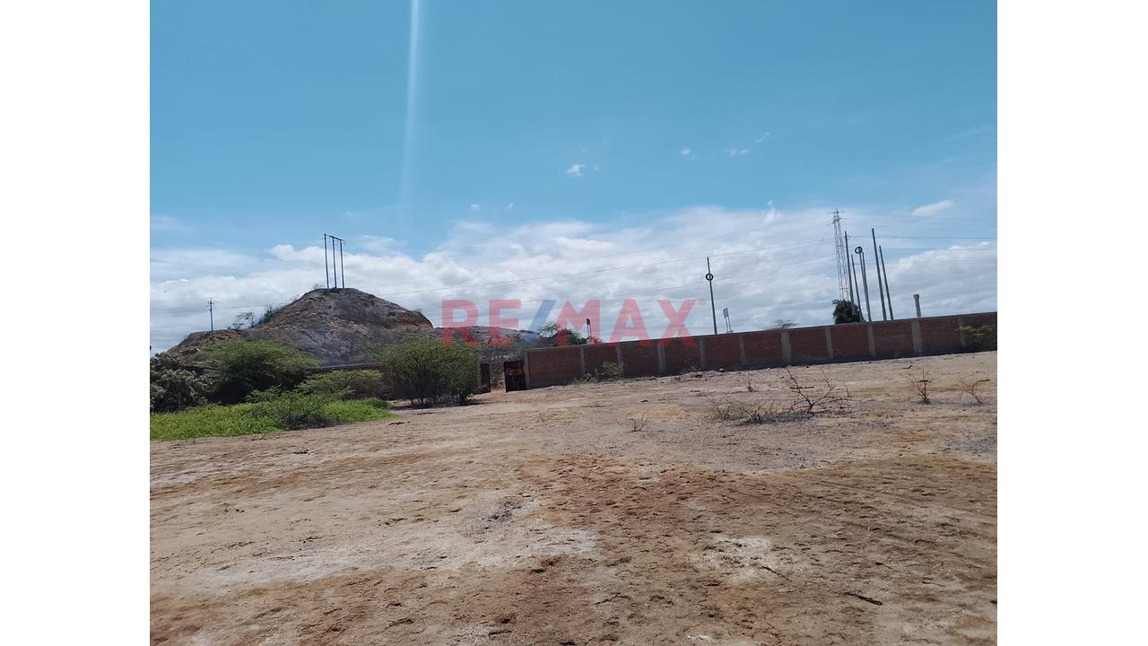 Venta De Terreno En Zorritos De 8850M2 Frente Al Mar - 10