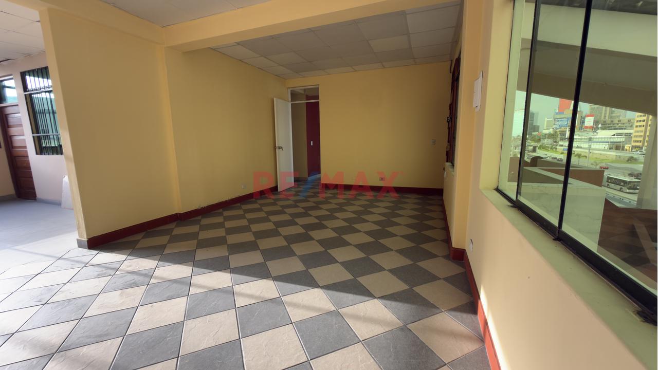 Alquiler De Amplia Oficina De 140M2 - 6