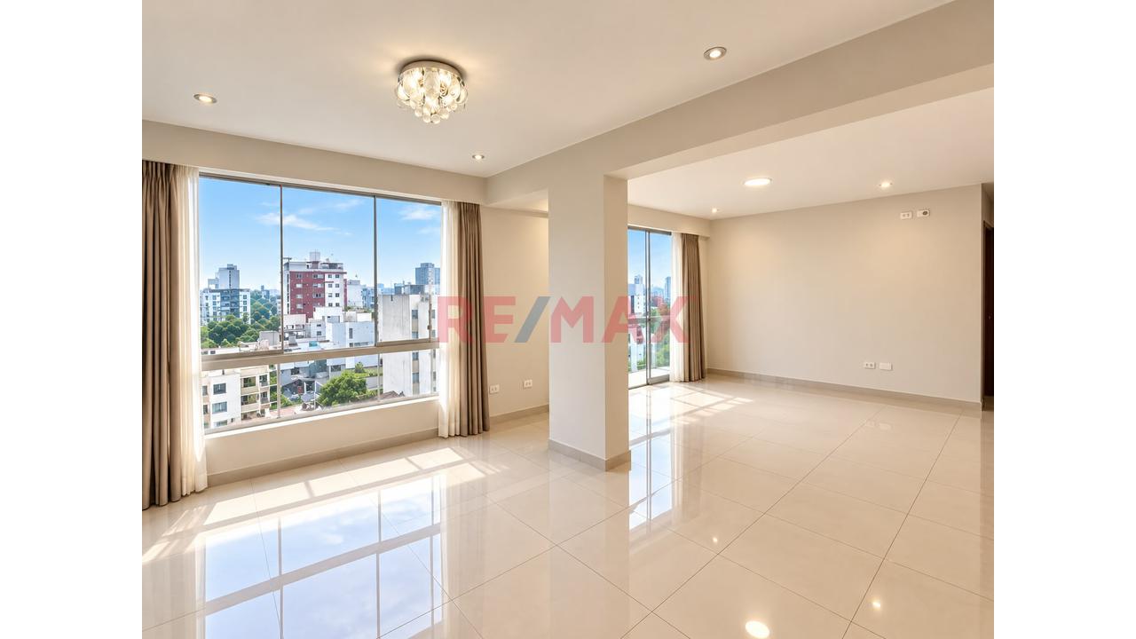 Se Vende Amplio Departamento En Céntrica Y Tranquila Zona En Surquillo. 3D + Estacionamiento + 2 Depósitos - 1