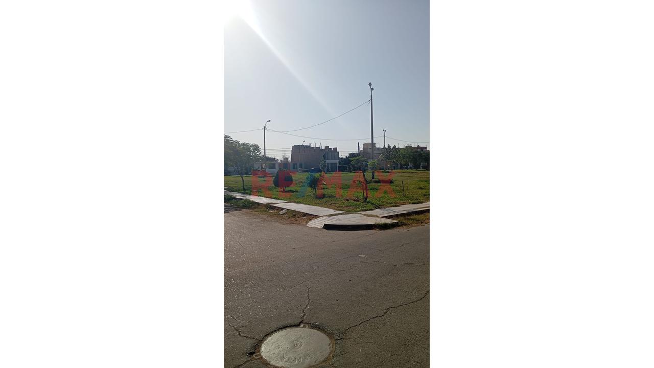 🏠¡En Alquiler! Casa De 2 Pisos Con Cochera En Urb. Chacarilla - Ica (Cerca A Casuarinas) — foto 11