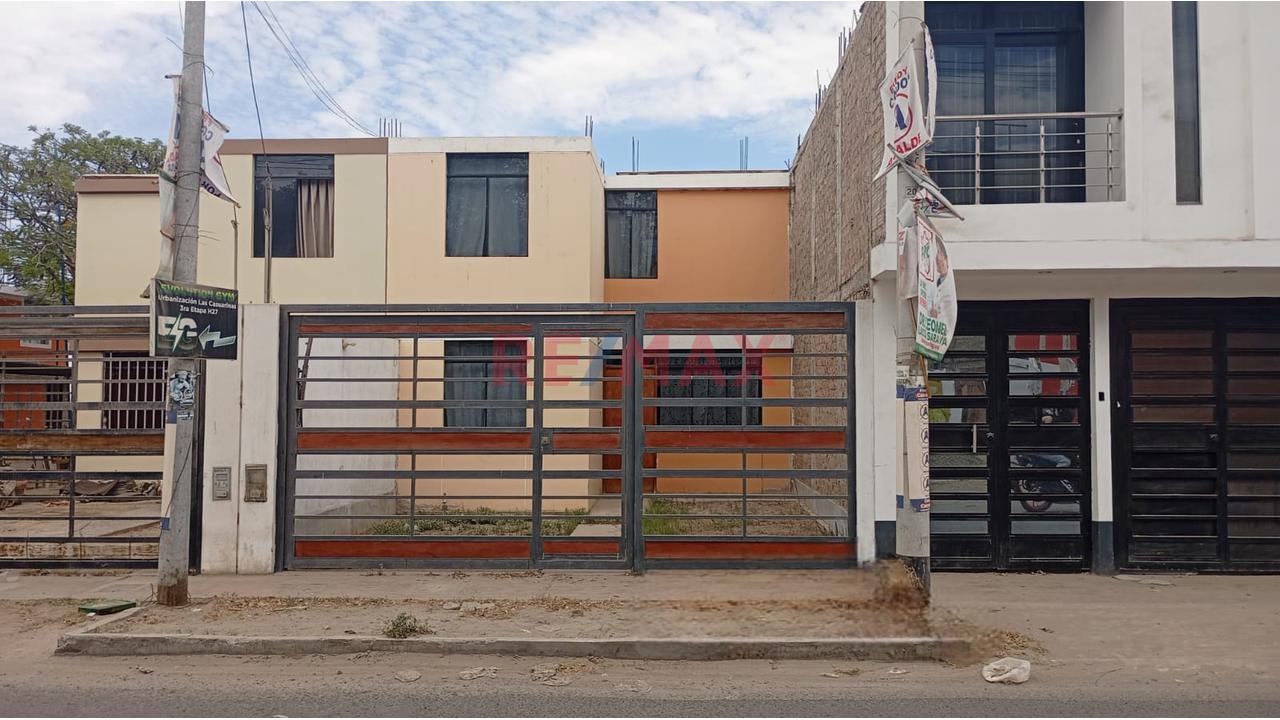 🏠¡En Alquiler! Casa De 2 Pisos Con Cochera En Urb. Chacarilla - Ica (Cerca A Casuarinas) — foto 2