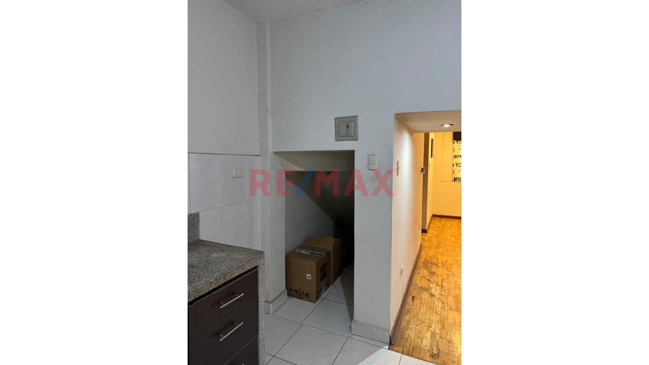 🏡 Vendo Casa: Primer Piso Y Habitaciones Para Alquiler En Pisos Superiores, San Juan De Lurigancho 🏢 — foto 8