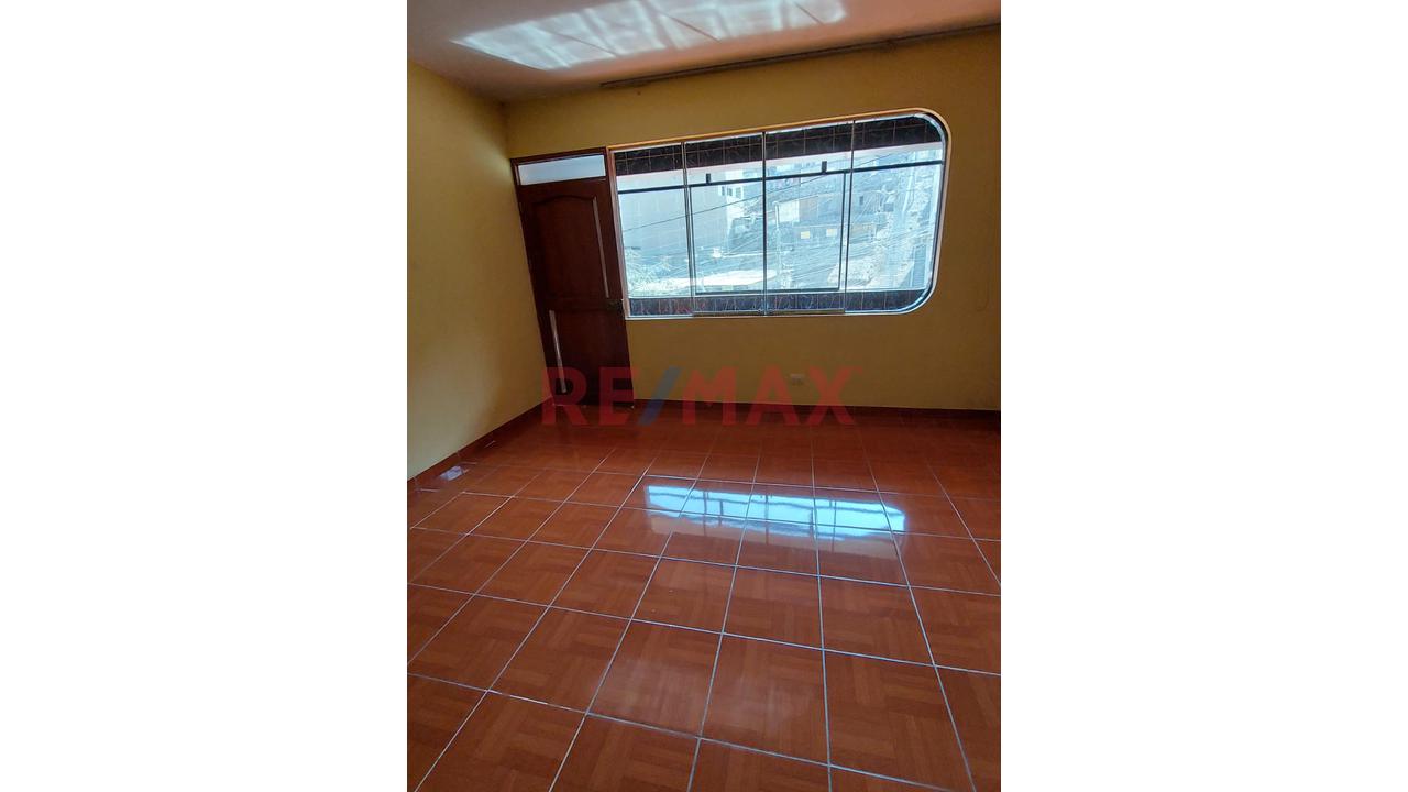 Villa Maria Del Triunfo Venta De Casa Con 2 Locales Comerciales — foto 15