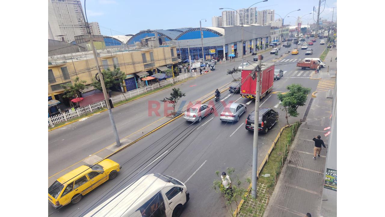 Local Comercial En Venta En Galería El Reloj – Las Malvinas! - 4