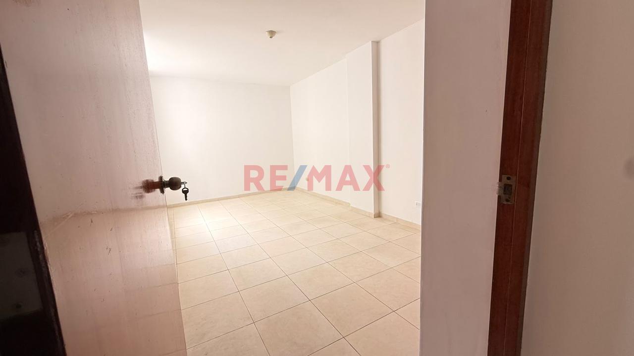 Alquiler De Departamento En Chorrillos 3 Dormitorios