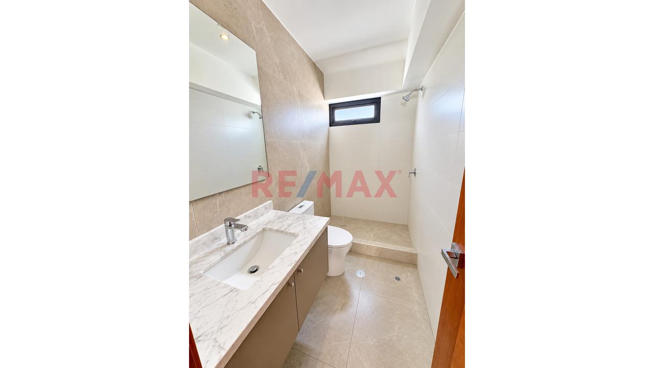 Alquiler Malecon La Marina | ¡Vive Frente Al Mar! 156 M² | 3 Hab.| Piscina — foto 12