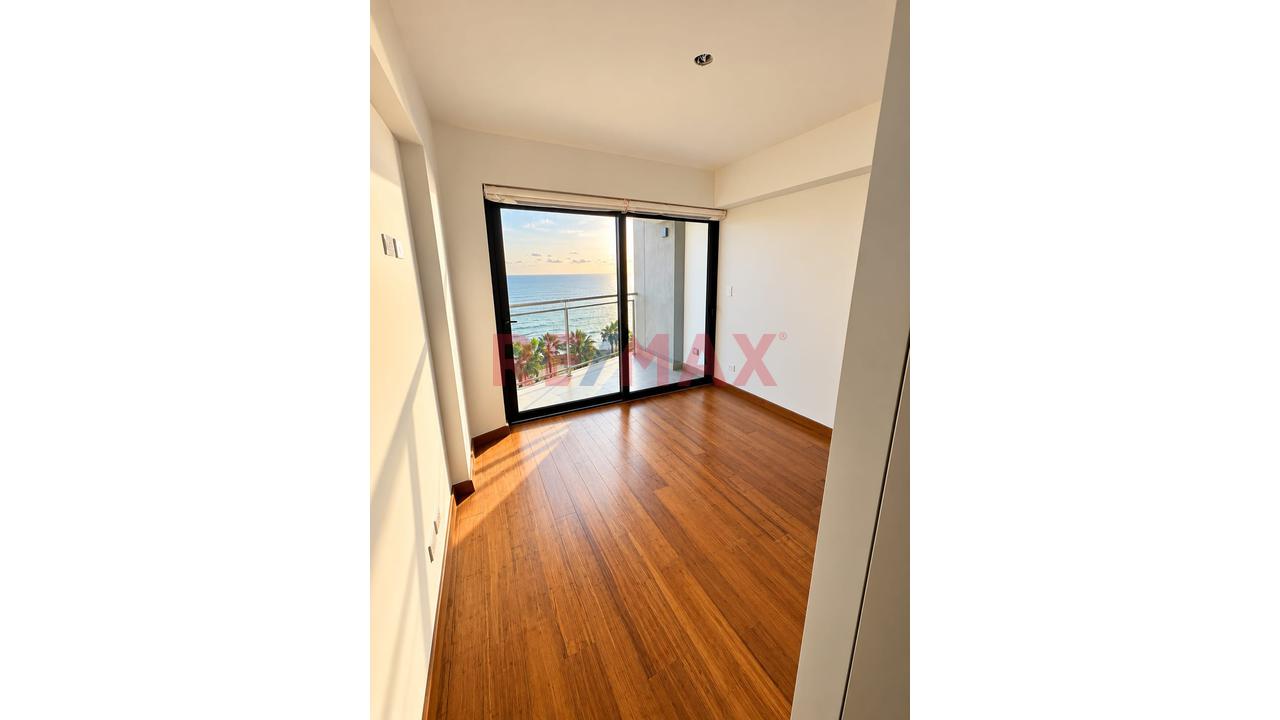 Alquiler Malecon La Marina | ¡Vive Frente Al Mar! 156 M² | 3 Hab.| Piscina — foto 11