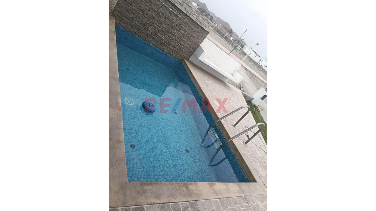 Casa De Playa En Alquiler - Condominio Hueso Los Reyes (Cerro Azul) - 12