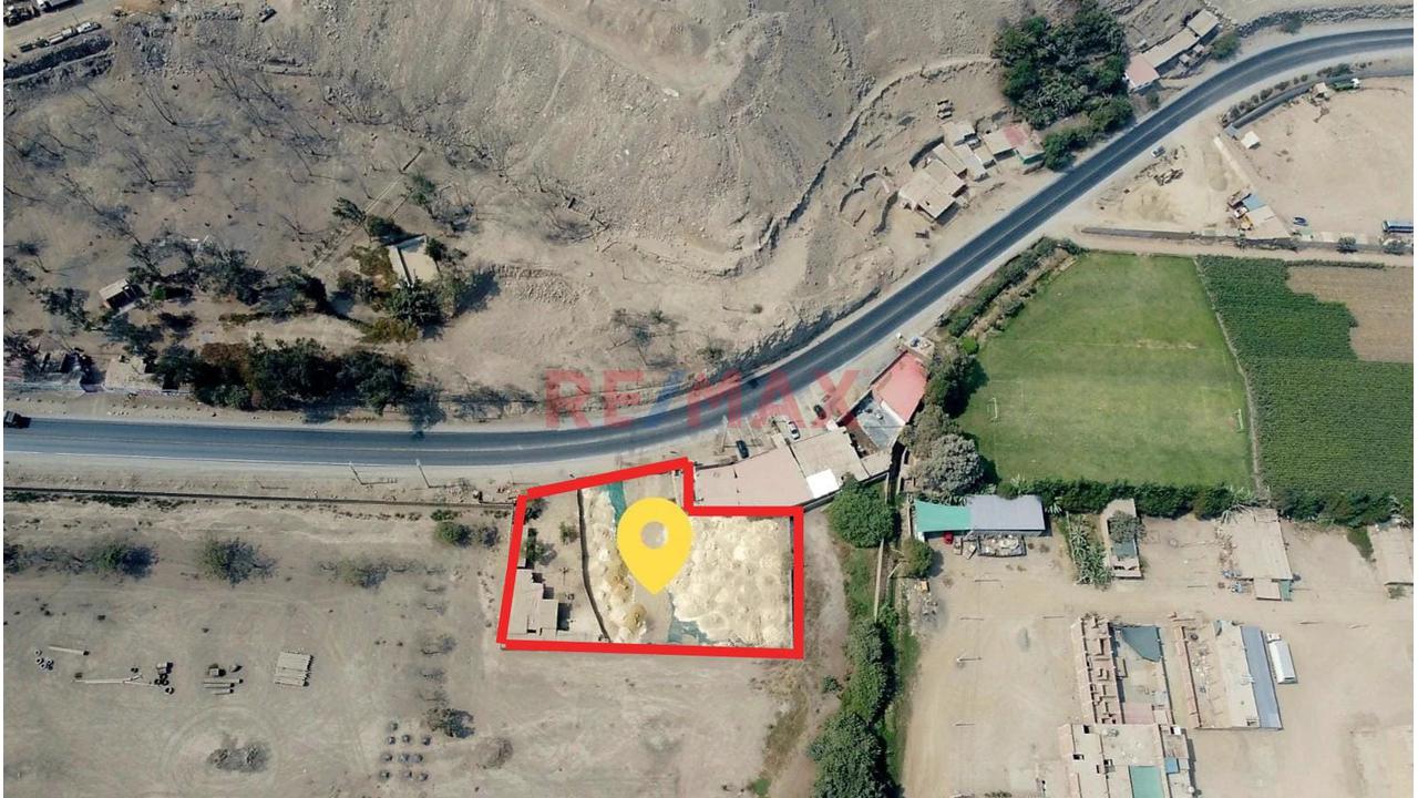 Venta De Terreno 1800M2 En Carabayllo Cerca Hacienda Punchauca En Misma Carretera - 2