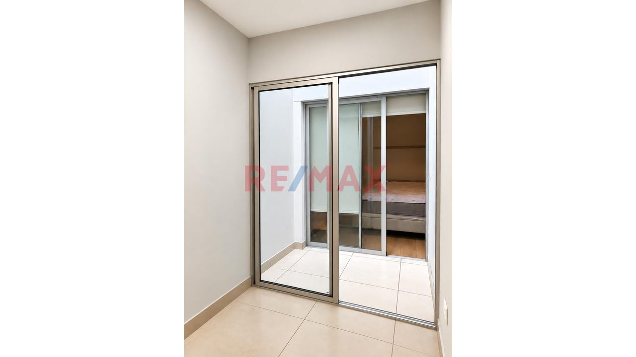 Alquiler De Departamento En Jesús María | 2 Dormitorios + Estudio Amplio + Cochera - 13