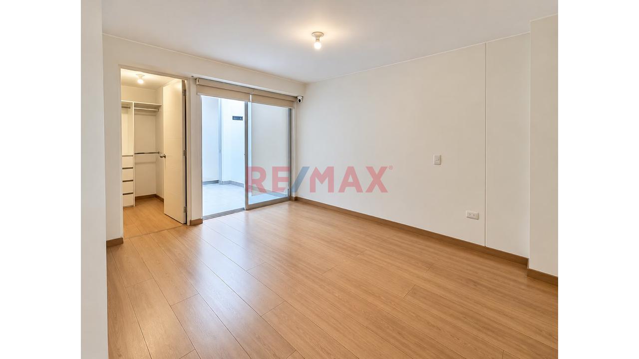 Alquiler De Departamento En Jesús María | 2 Dormitorios + Estudio Amplio + Cochera - 4