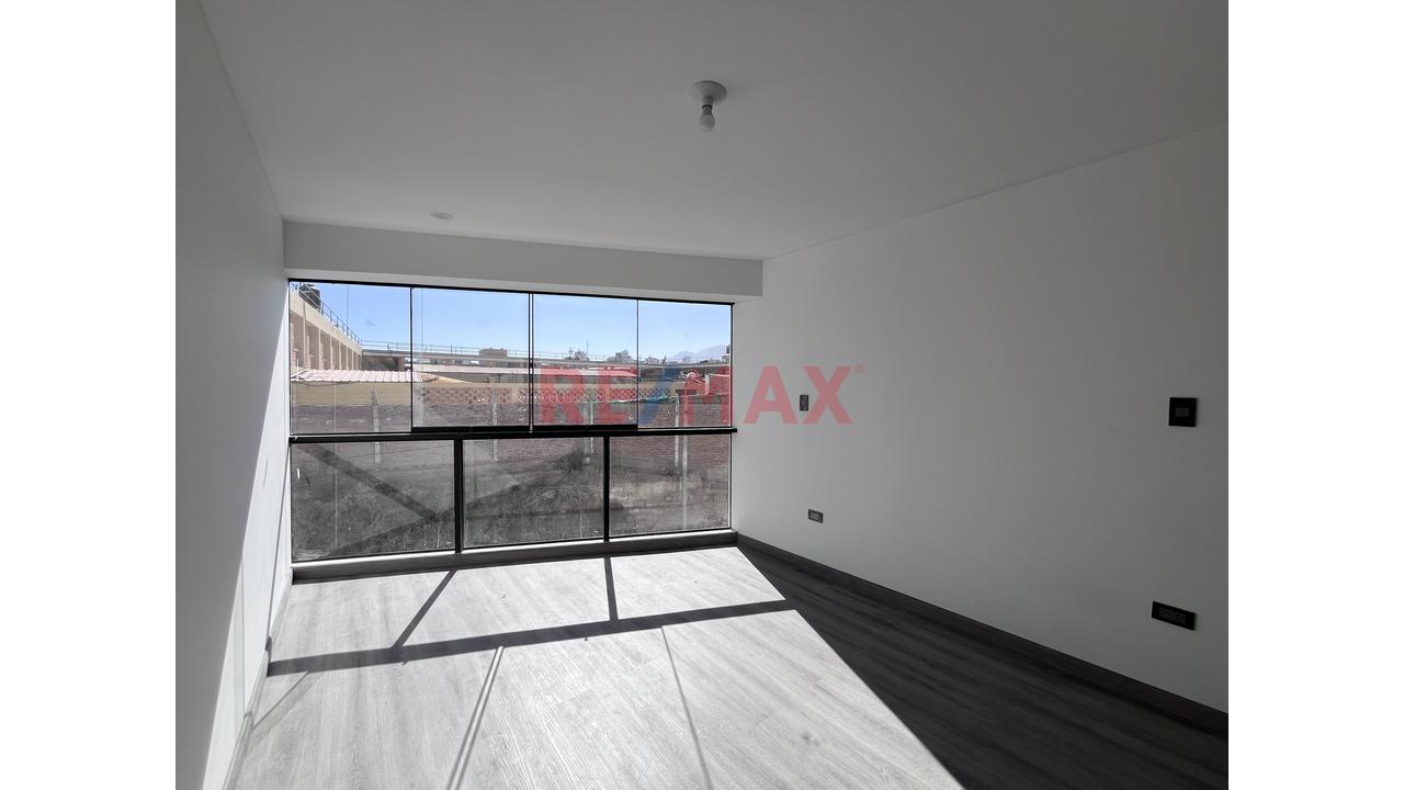 Venta De Depa En 2Do Piso En El Corazón De Yanahuara-Excelente Zona — foto 9