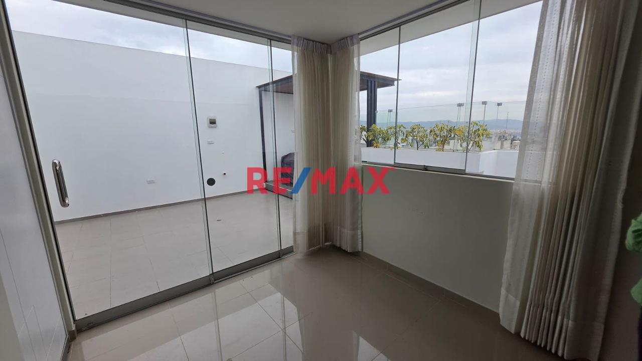 Vendo Departamento En 6To Piso En La Residencial Corbacho- Cerro Colorado🏡✨ - 9