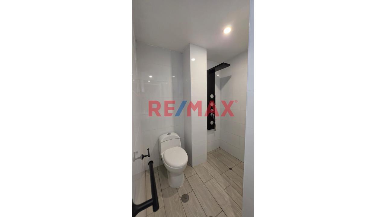 Vendo Departamento En 6To Piso En La Residencial Corbacho- Cerro Colorado🏡✨ - 7