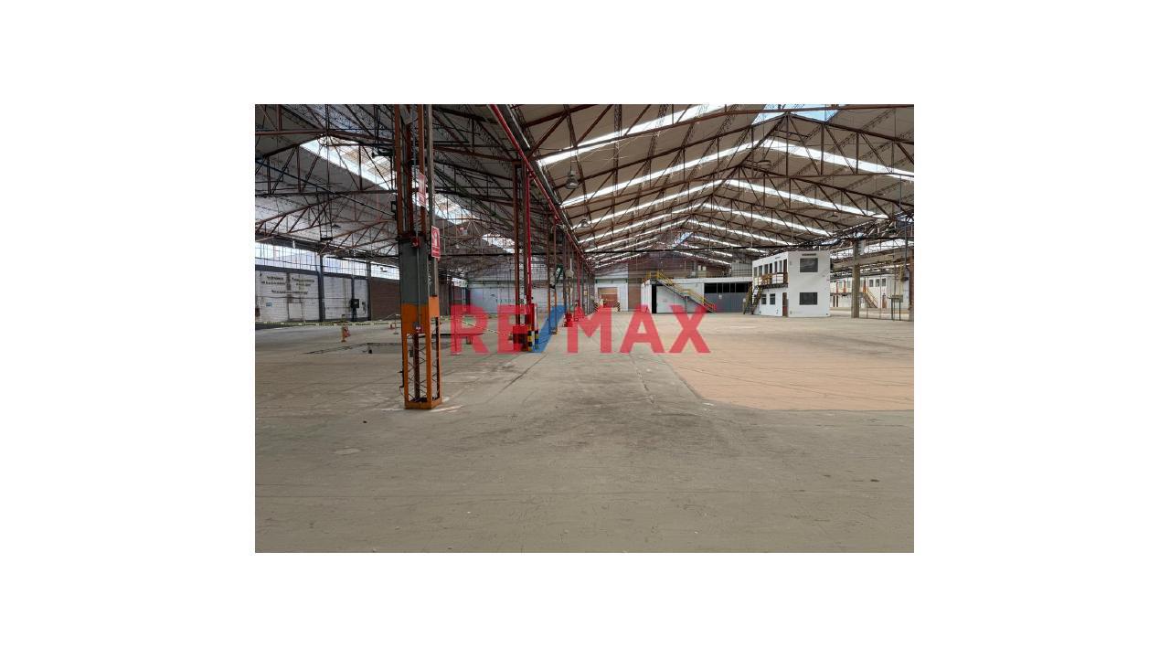Alquiler De Almacén Industrial I2 De 3,228.77 M² – Av. Elmer Faucett, Callao - 1
