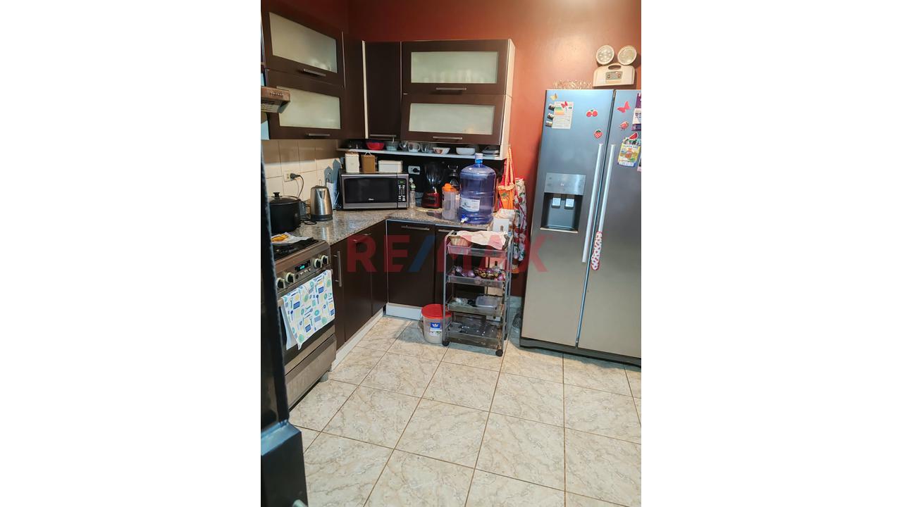 Venta De Casa De Piso En Urb. Sud América - Talara - 6