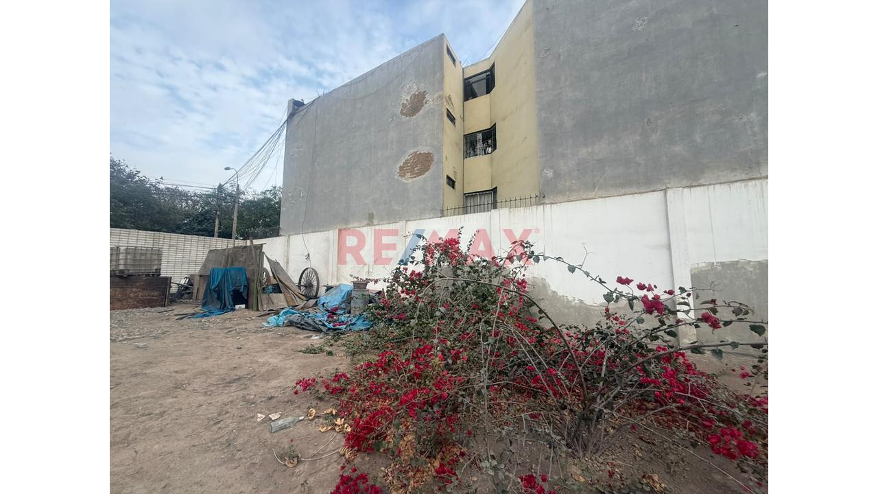 Terreno En Venta Frente A Parque En San Isidro 652 M² - 7