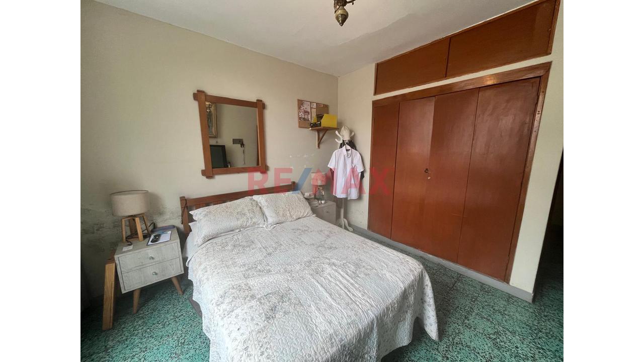 Casa En Venta A Precio De Terreno En Urb. 4 De Enero — foto 6
