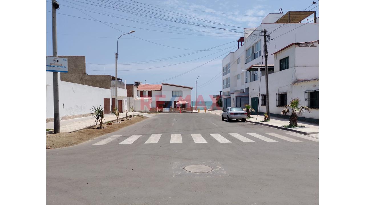 Terreno En Venta En Punta Hermosa, A 30 Metros Del Malecón - 2