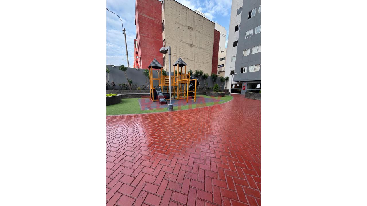 Venta De Dúplex Con Amplia Terraza Y Zona De Parrilla | Surquillo, Límite Con Miraflores — foto 15