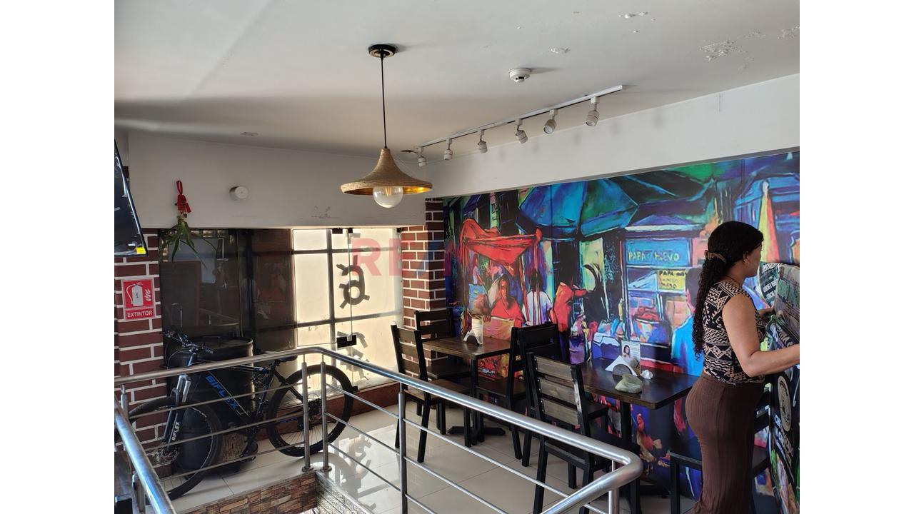Alquiler De Local Comercial (2Do Piso) 125 M² En Esquina – Los Olivos - 18